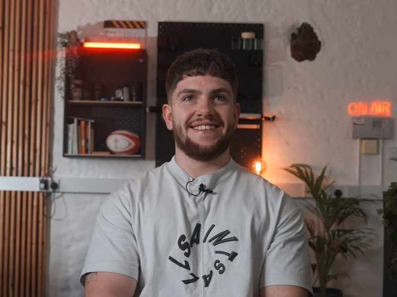 YouTube Thumbnail - Advertising and Marketing Management Placement